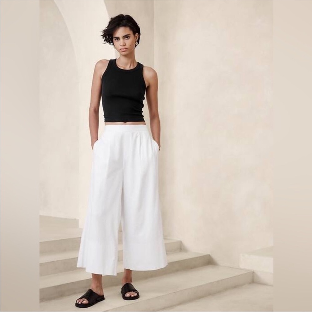 Banana Republic White Wide-Leg Pants - Picture 1 of 6